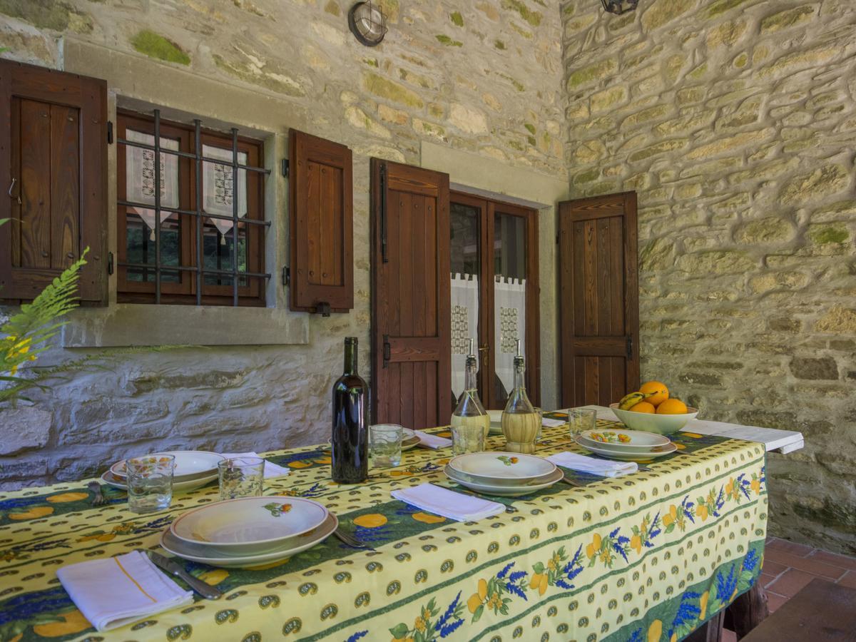 Holiday Home Il Mulino Di Cecco By Interhome La Ville Luaran gambar