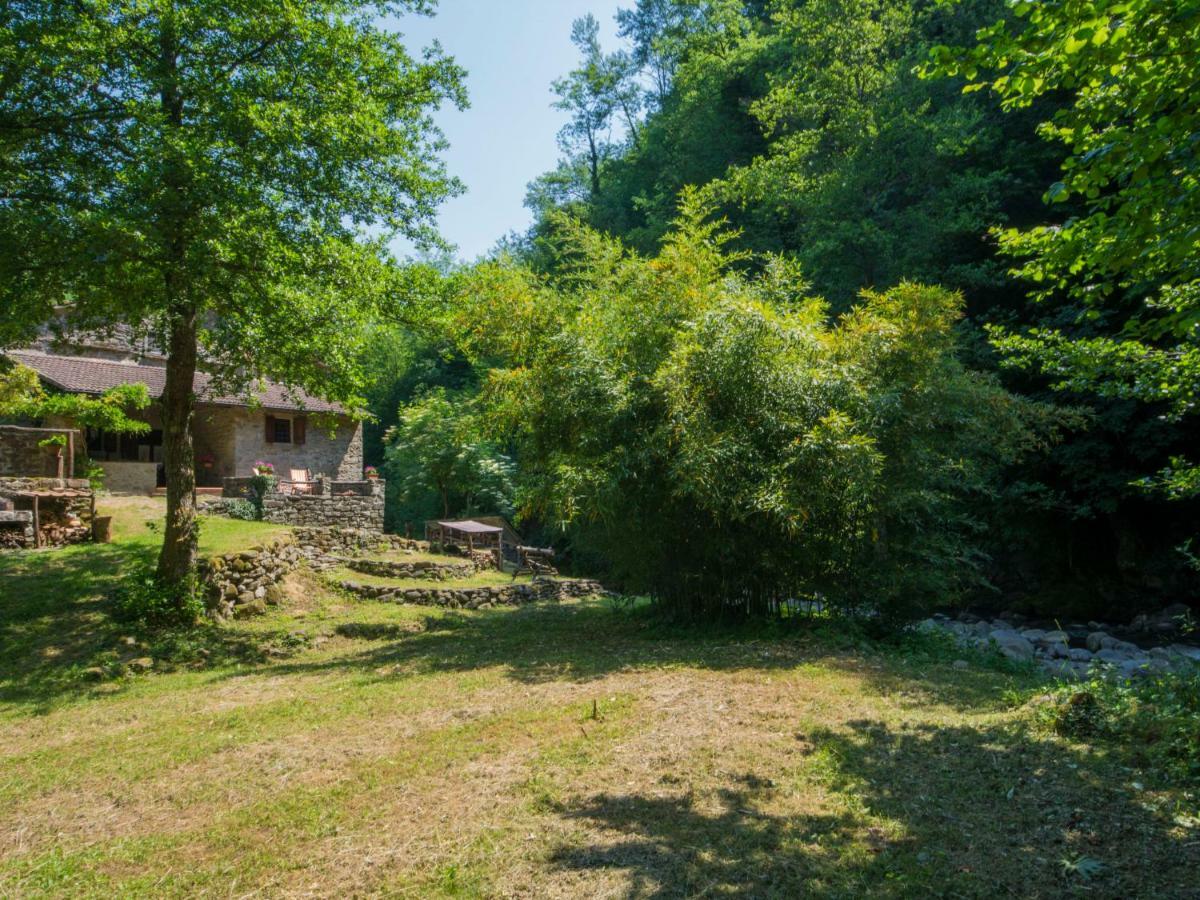 Holiday Home Il Mulino Di Cecco By Interhome La Ville Luaran gambar