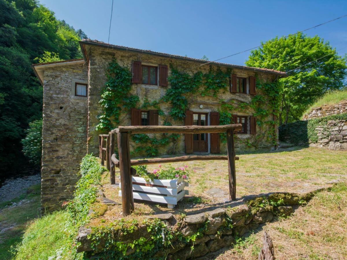 Holiday Home Il Mulino Di Cecco By Interhome La Ville Luaran gambar